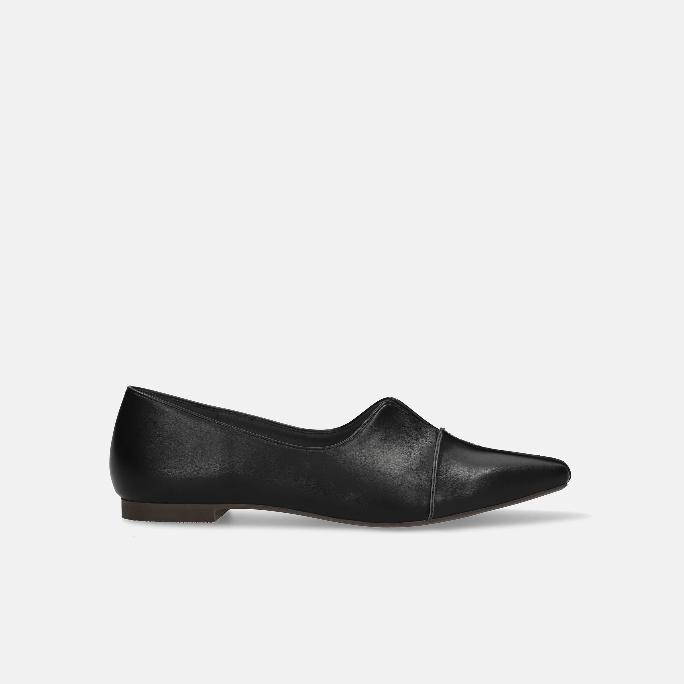 40%OFF: 2024SS: Cross seam slit design flat shoes (m18007) Black