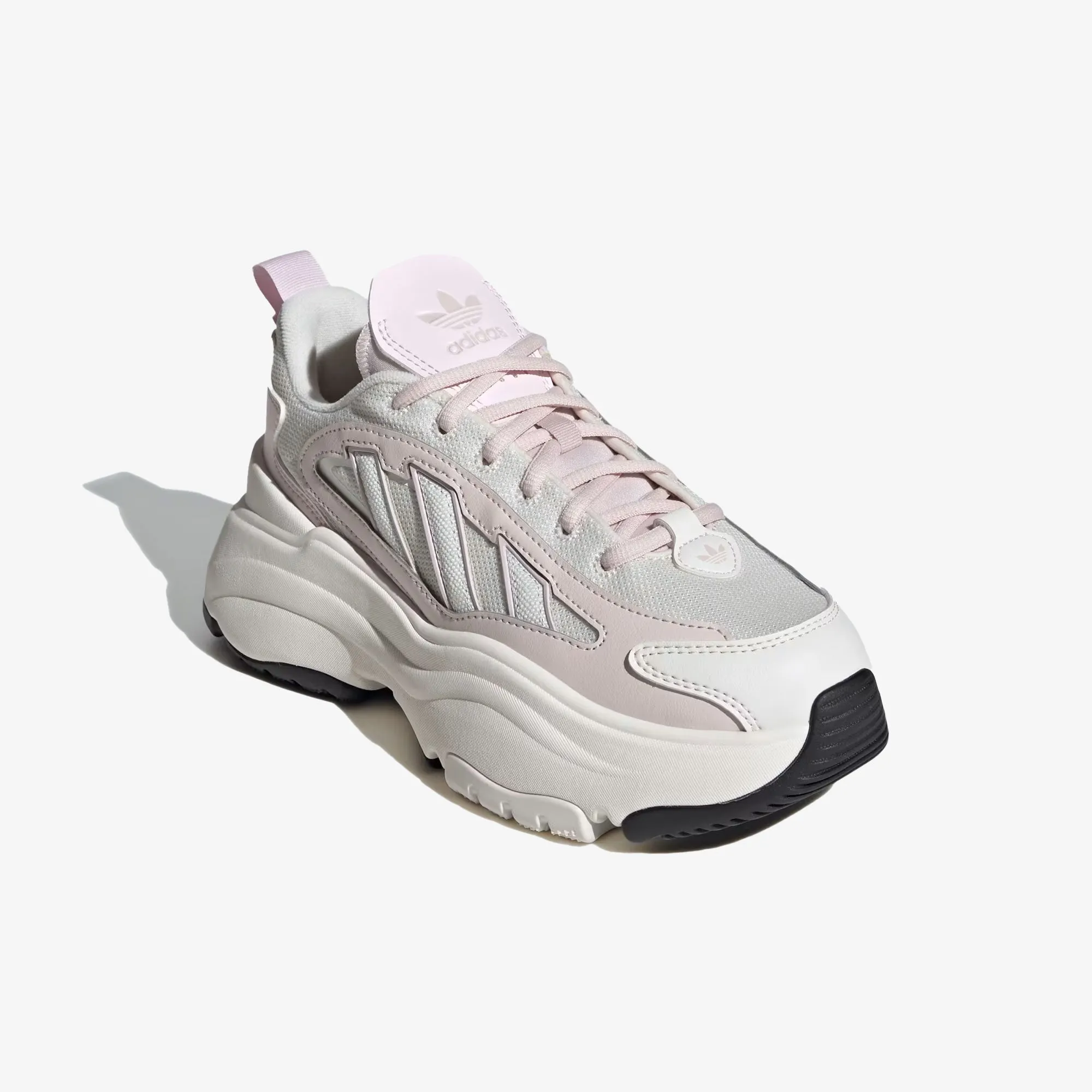 Adidas Originals | OZGAIA  { CLOUD WHITE/OFF WHITE/ALMOST PINK
