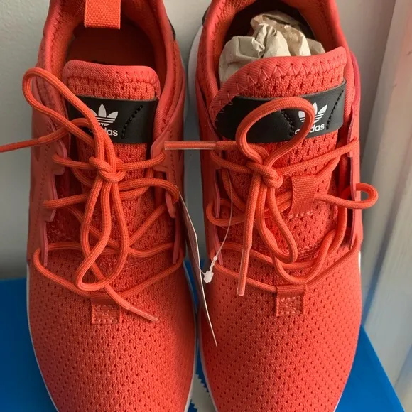Adidas sneakers 6.5Y