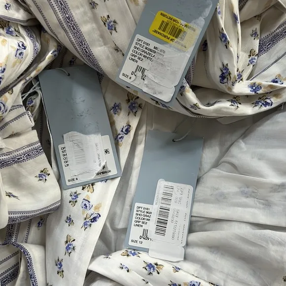 Antonio Melani Graziela Linen Floral Stripe Shorts.