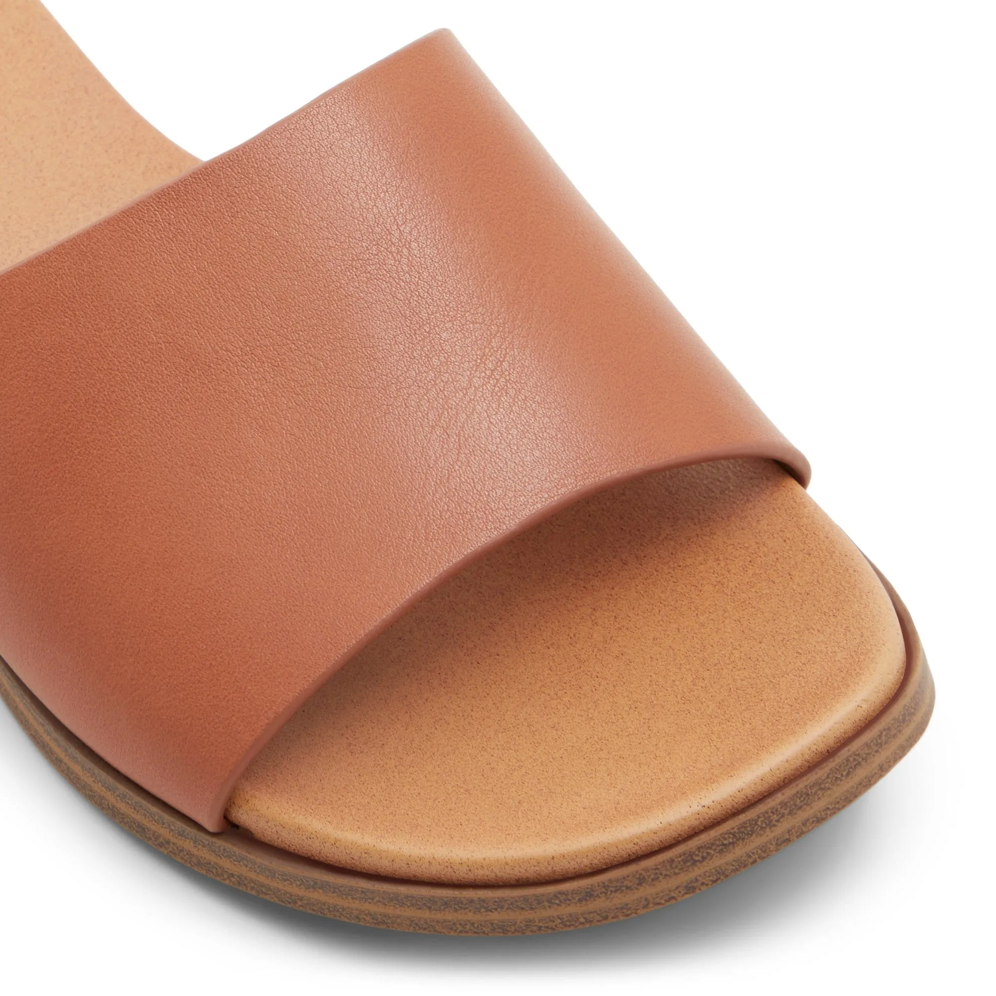 Birdie / Flat Sandals