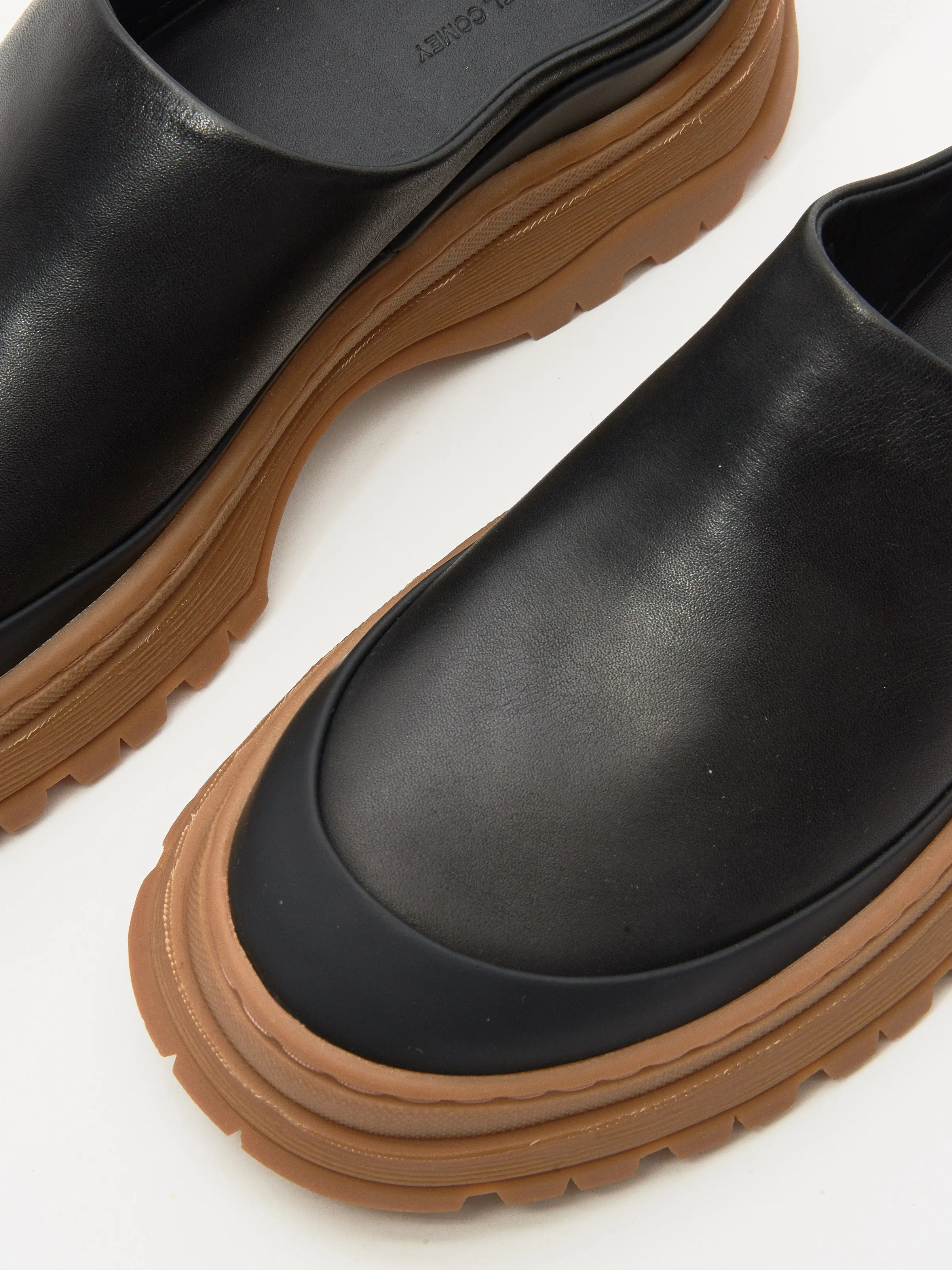 Black Barla Mule