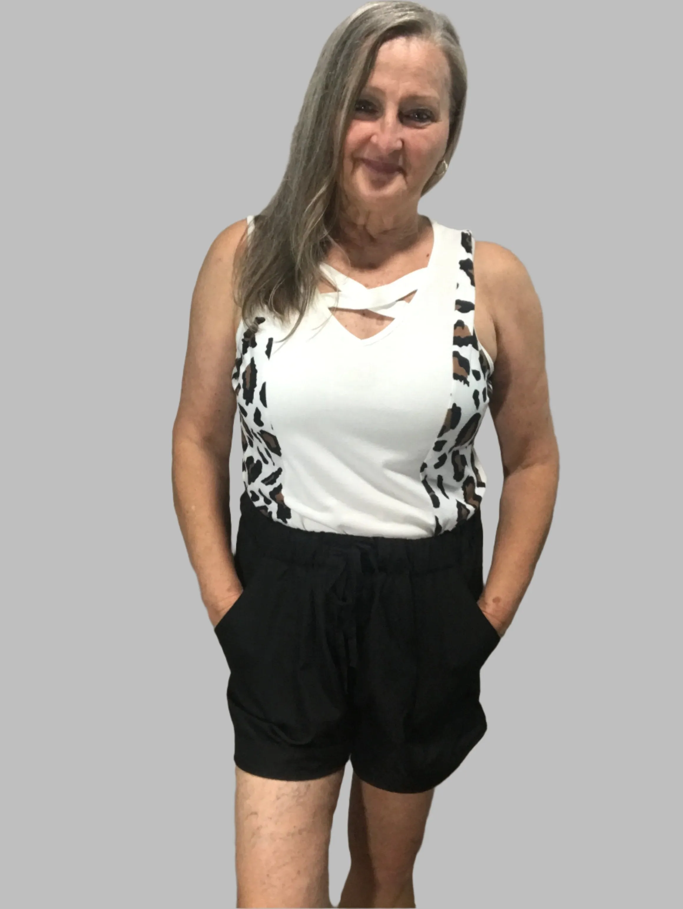 Black Dress Shorts w/Cuffed Bottom size small