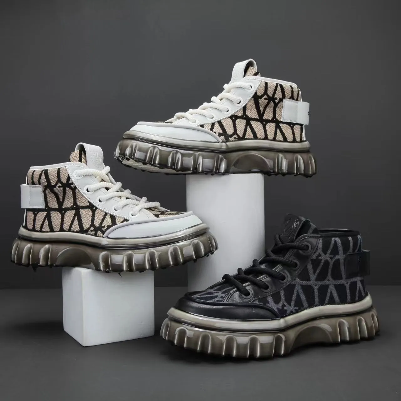 Chictango Gravity Track Sneakers