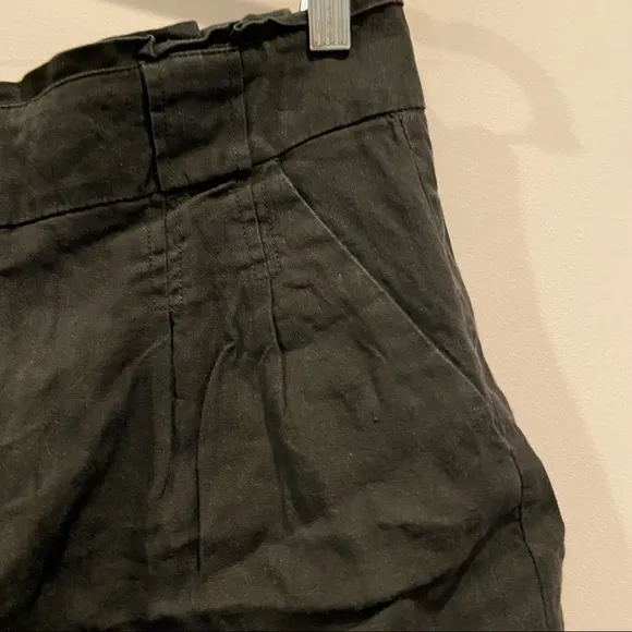 COMPTOIR DES COTONNIERS Pleated High Rise Linen Blend Shorts Size 10
