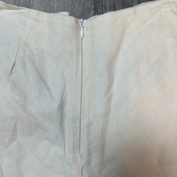 Dress To Off White Linen Blend High Waist Shorts