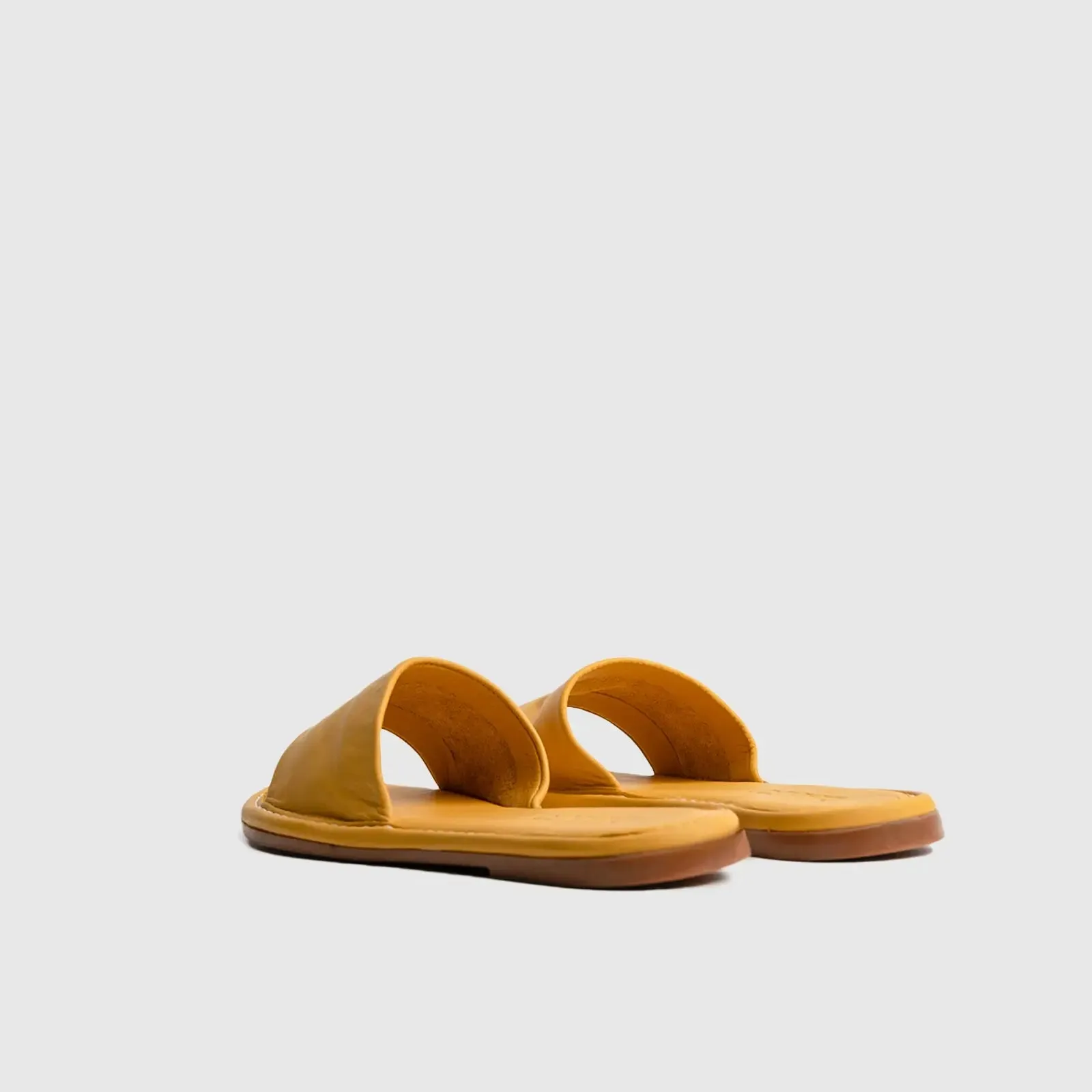 Flat Comfort Push In Sandal 242305B