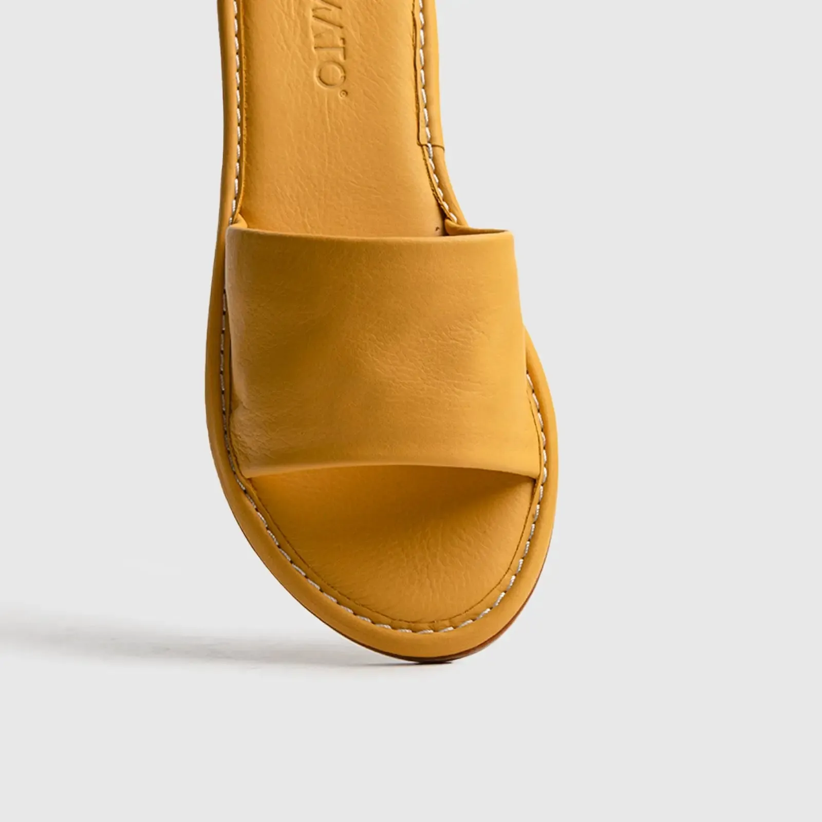 Flat Comfort Push In Sandal 242305B
