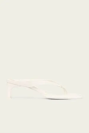 Flip Flop Sandals in Tofu