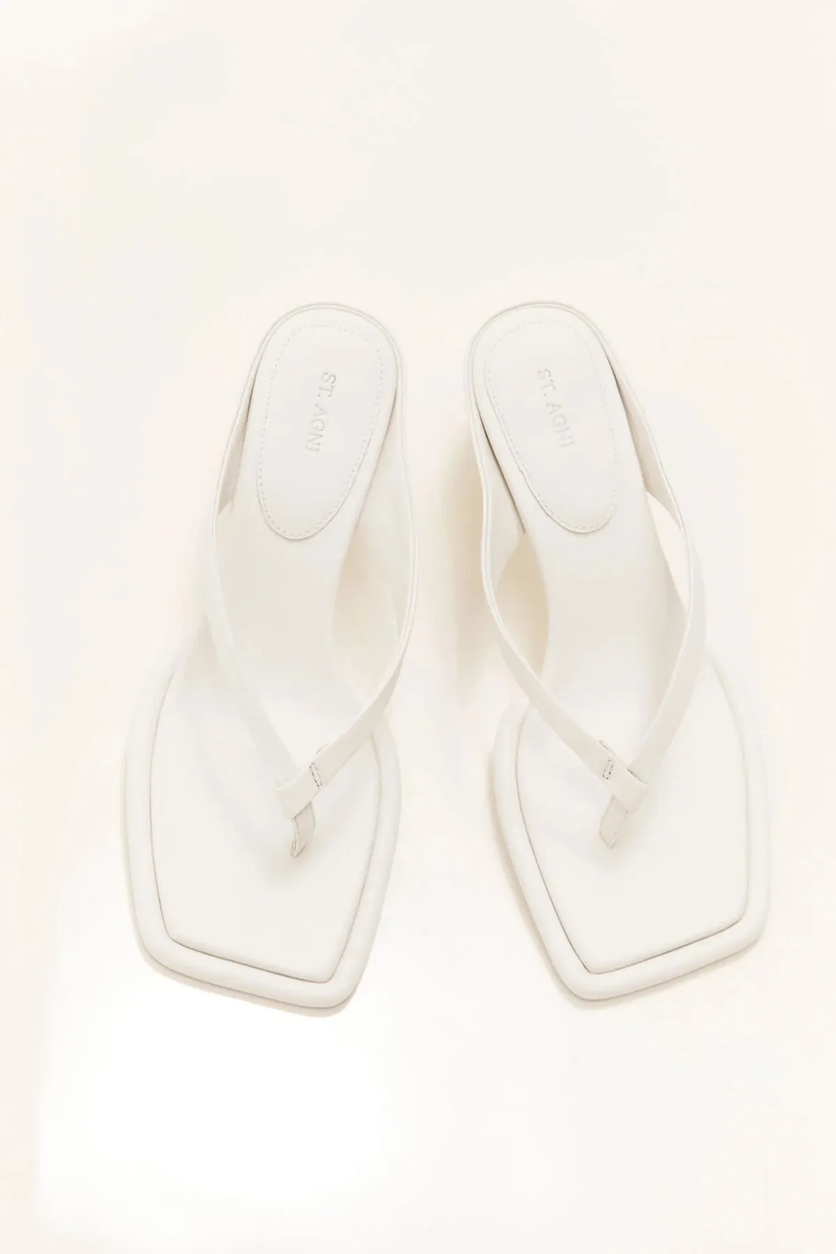 Flip Flop Sandals in Tofu