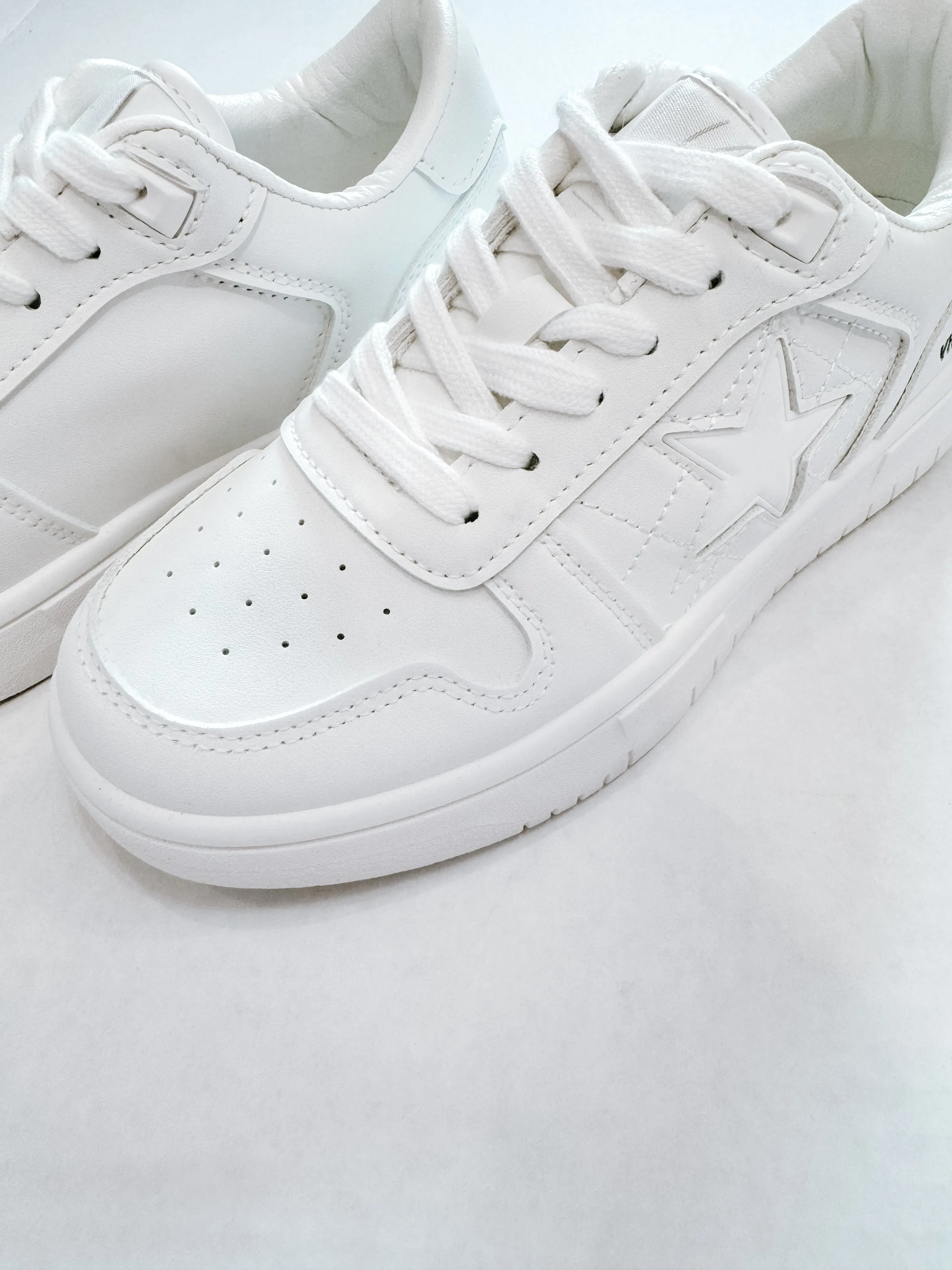 Fresh White Vintage Havana Sneakers
