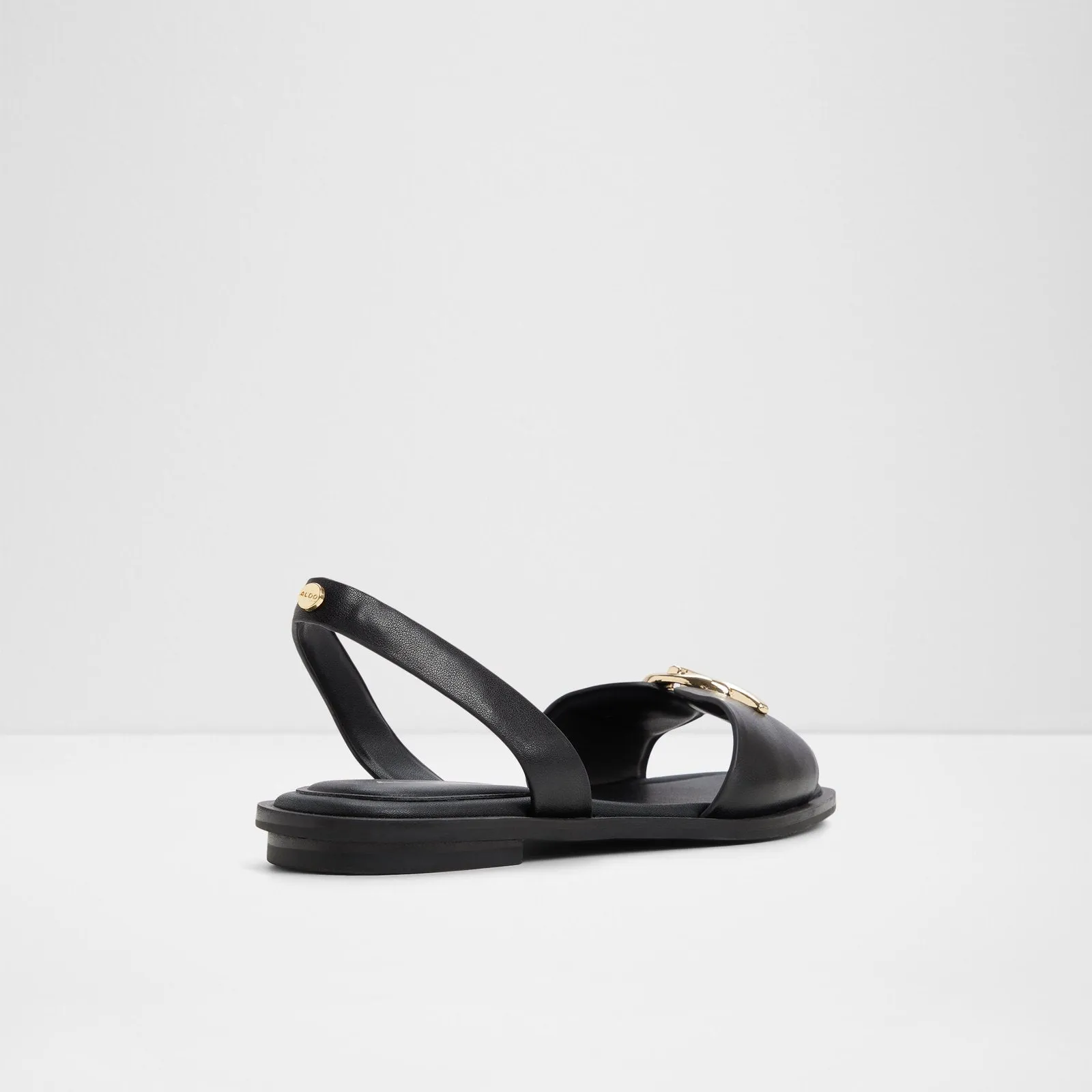Goassi / Flat Sandals