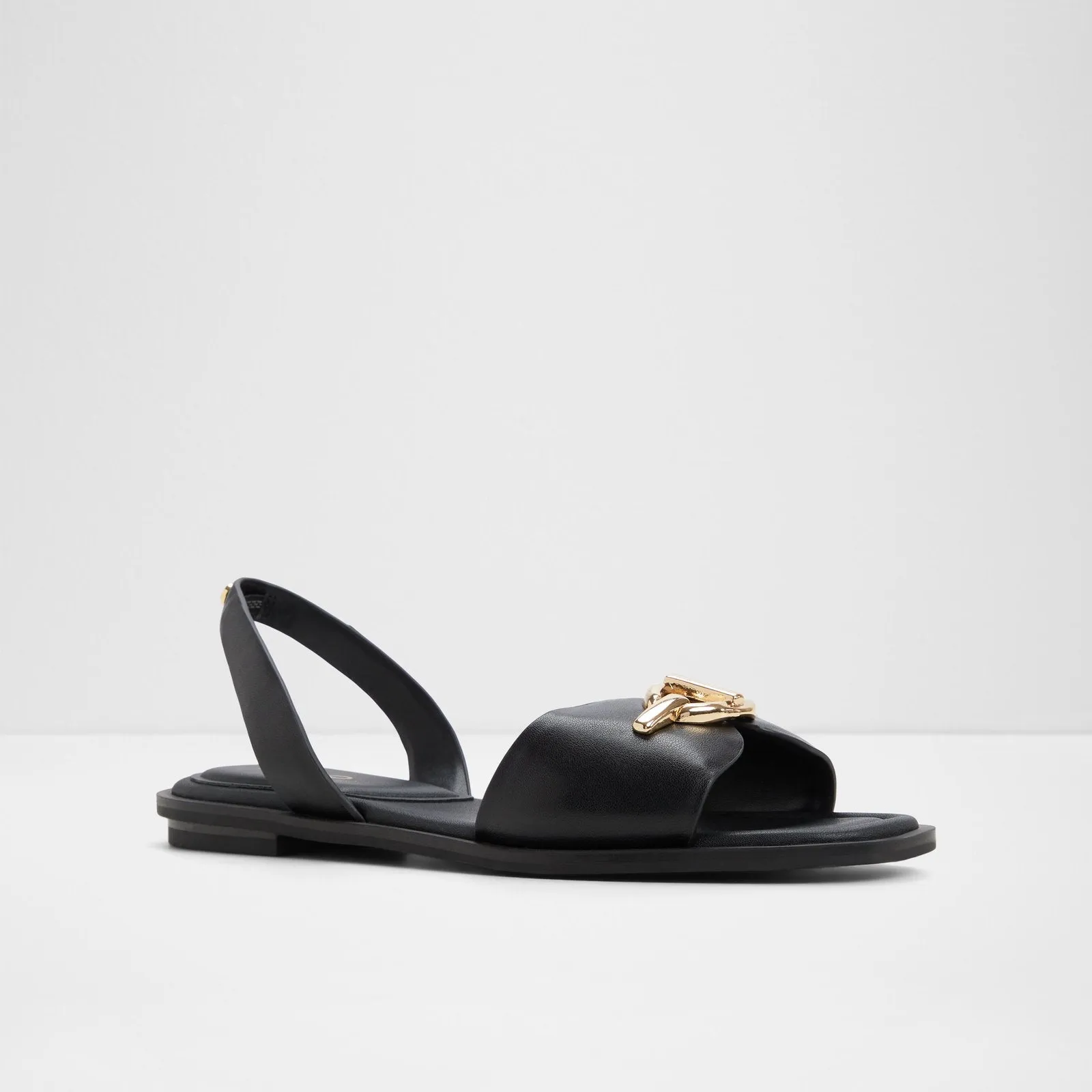 Goassi / Flat Sandals