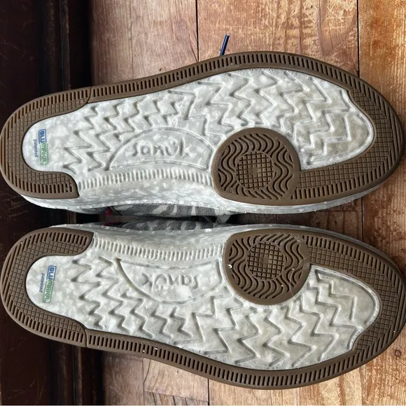 Grateful Dead Sanuk Sneakers Men’s 8 Women’s 9 (10) Worn Once!