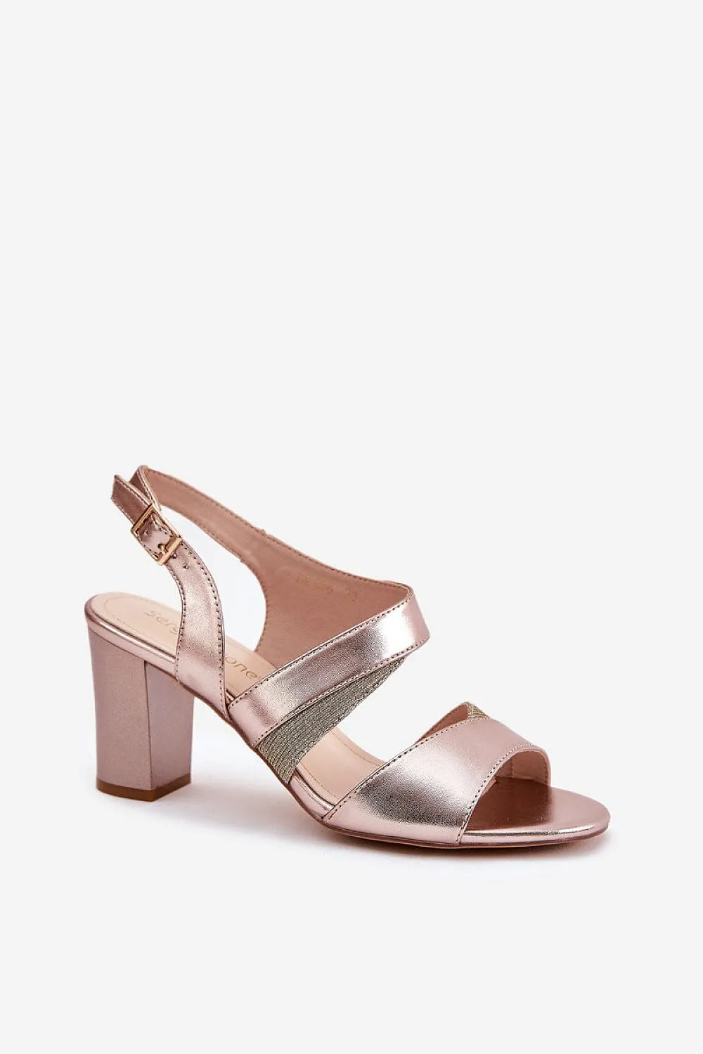 Heel sandals Step in style