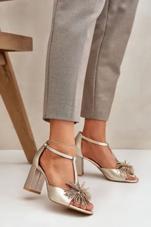 Heel sandals Step in style