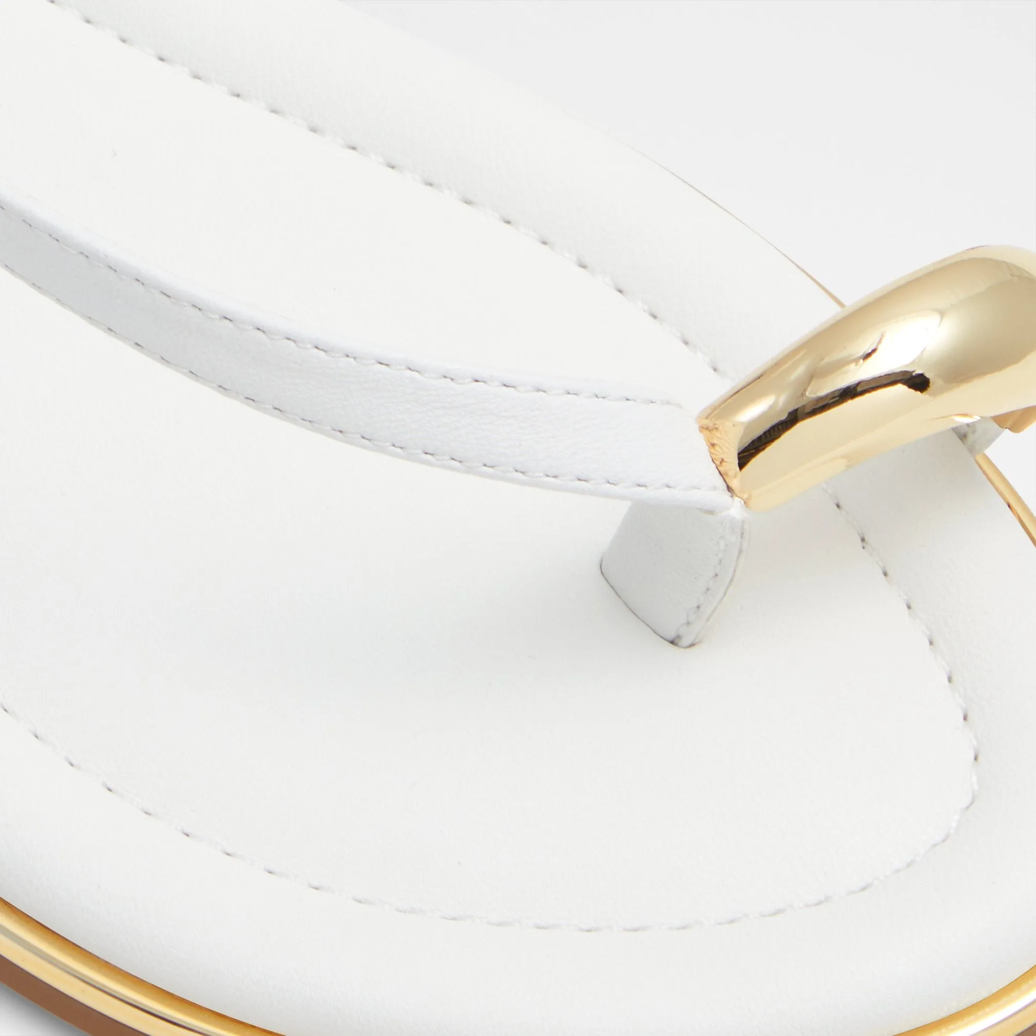 Jomali / Flat Sandals