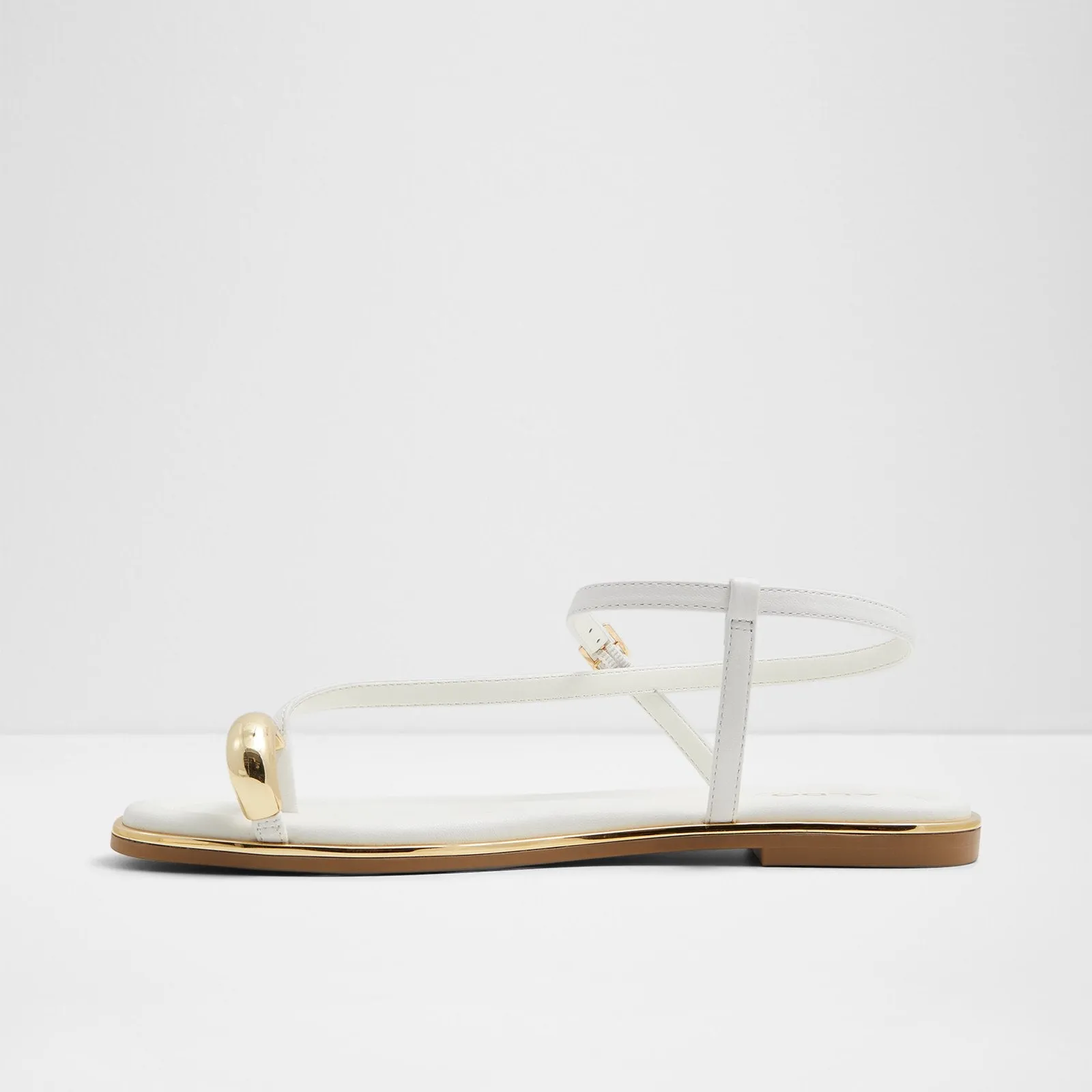 Jomali / Flat Sandals