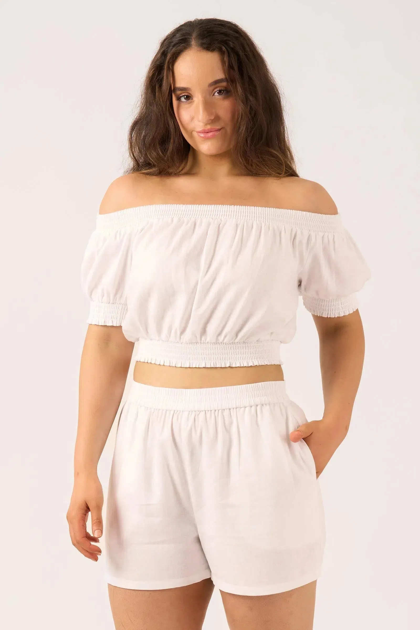 Linen Blend Pull On Short - White