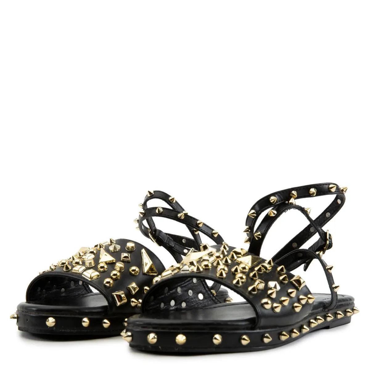 Movi-01 Studded Flat Sandals