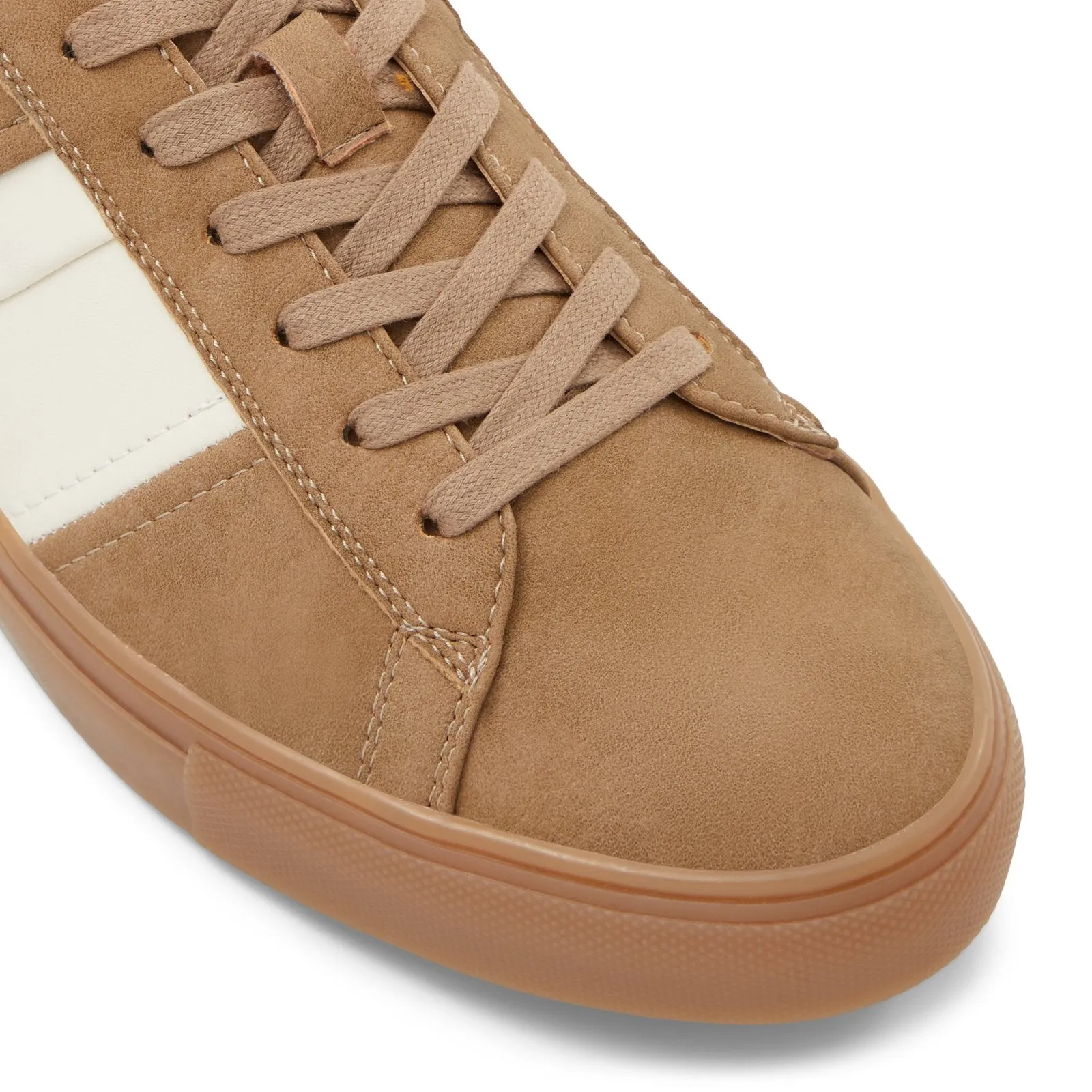 Munroe / Sneakers