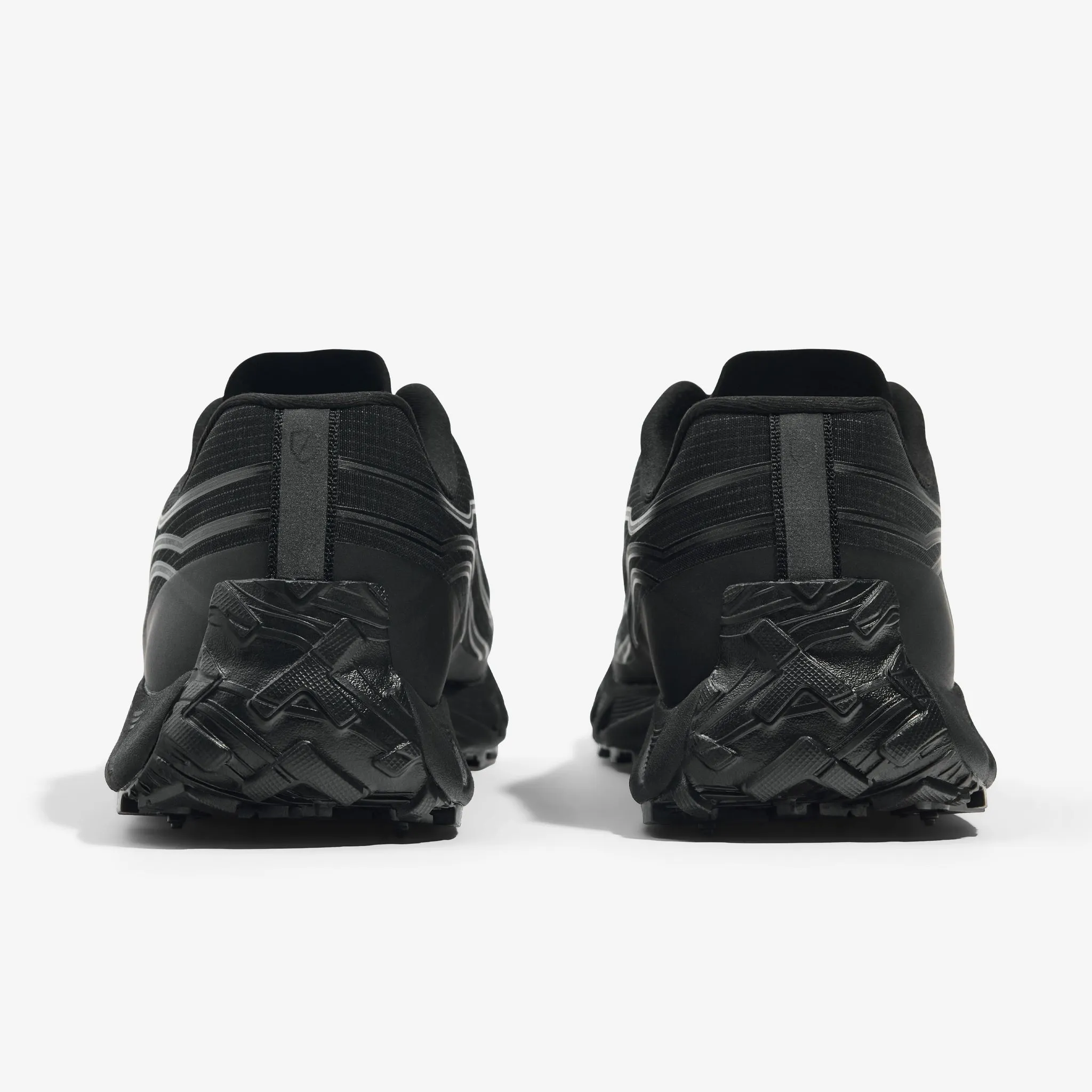 Norda 002 Stealth Black Shoes (Men's)