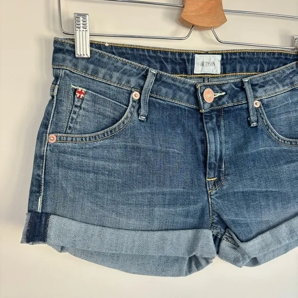 NWT Hudson Hampton Cuffed Jean Shorts 25