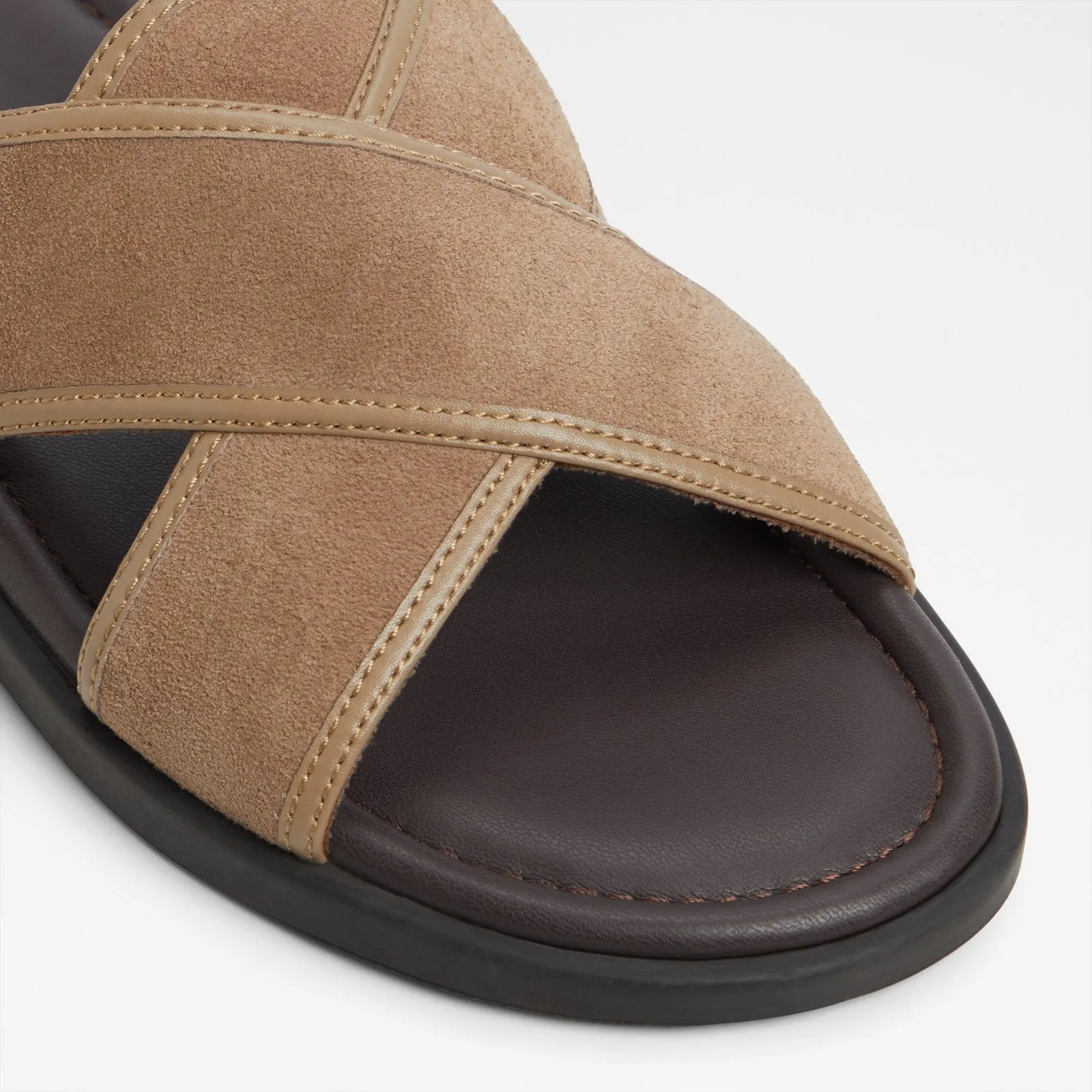 Olino / Flat Sandals