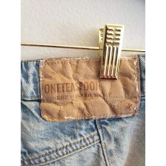 OneTeaspoon Denim Shorts Women's 22 Blue Kansas Streetwalker  Cuffed Nwt