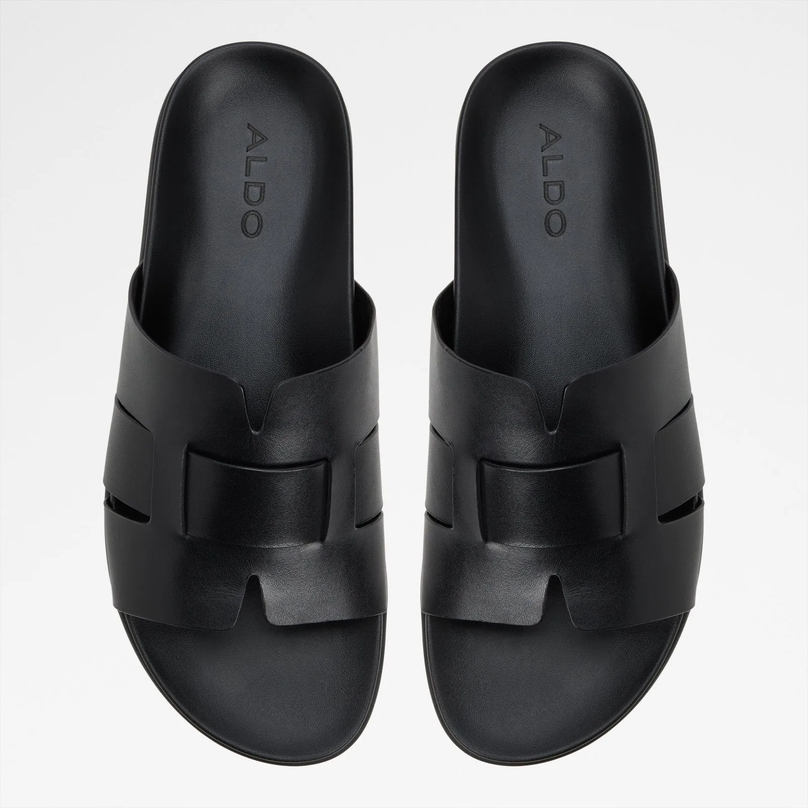 Padien / Flat Sandals