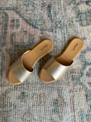 Qupid Metallic Gold Sandal