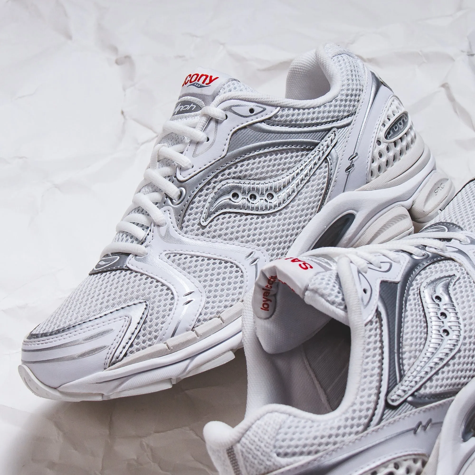 Saucony Men Progrid Triumph 4 White Silver S70841-1