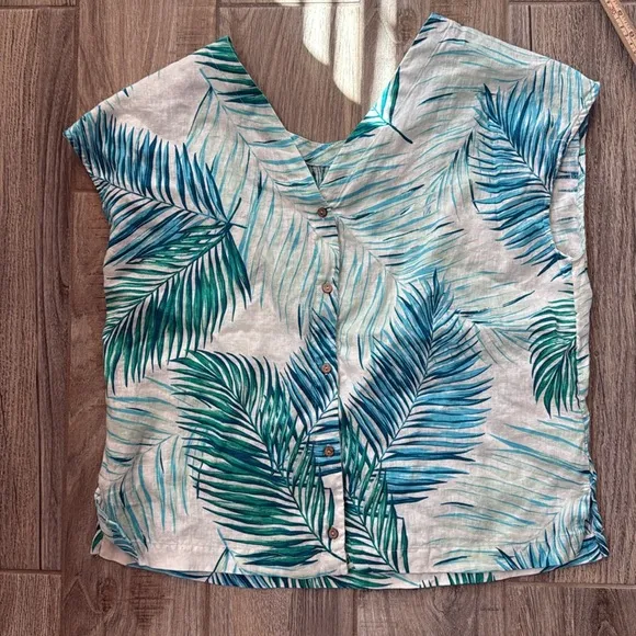 Tahari 100% Linen Tropical Short Set Size Large 2 piece set
