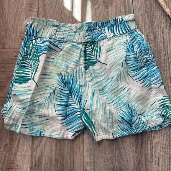 Tahari 100% Linen Tropical Short Set Size Large 2 piece set