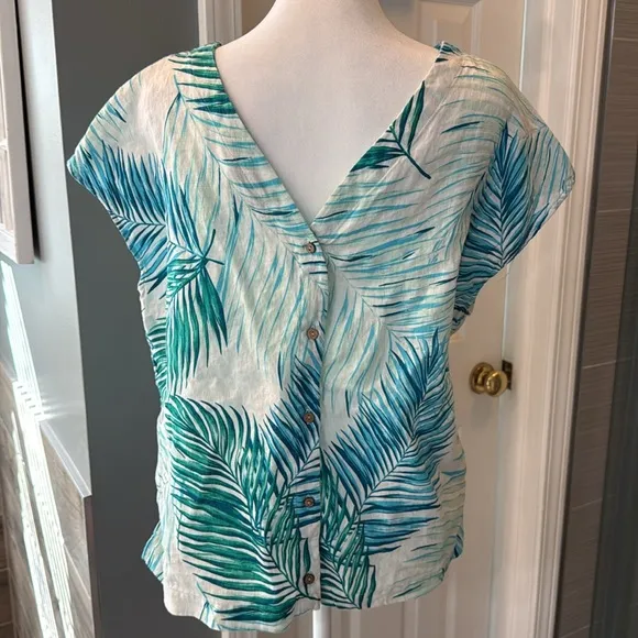 Tahari 100% Linen Tropical Short Set Size Large 2 piece set