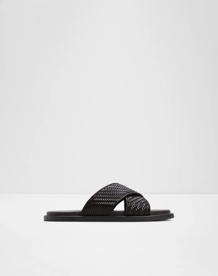 Tarik / Flat Sandals
