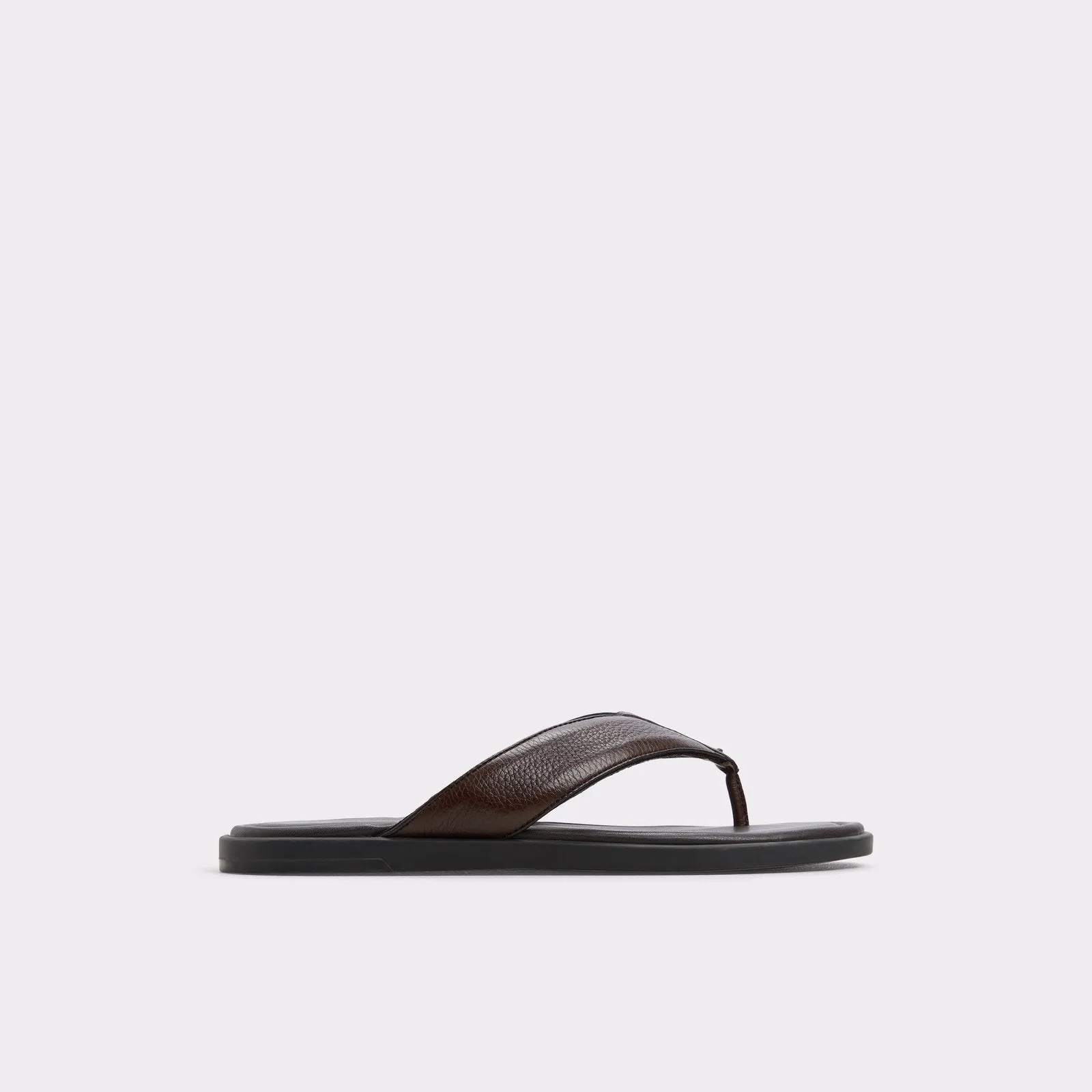 Tazzo / Flat Sandals