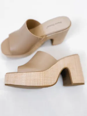The Penelope Chunky Platform
