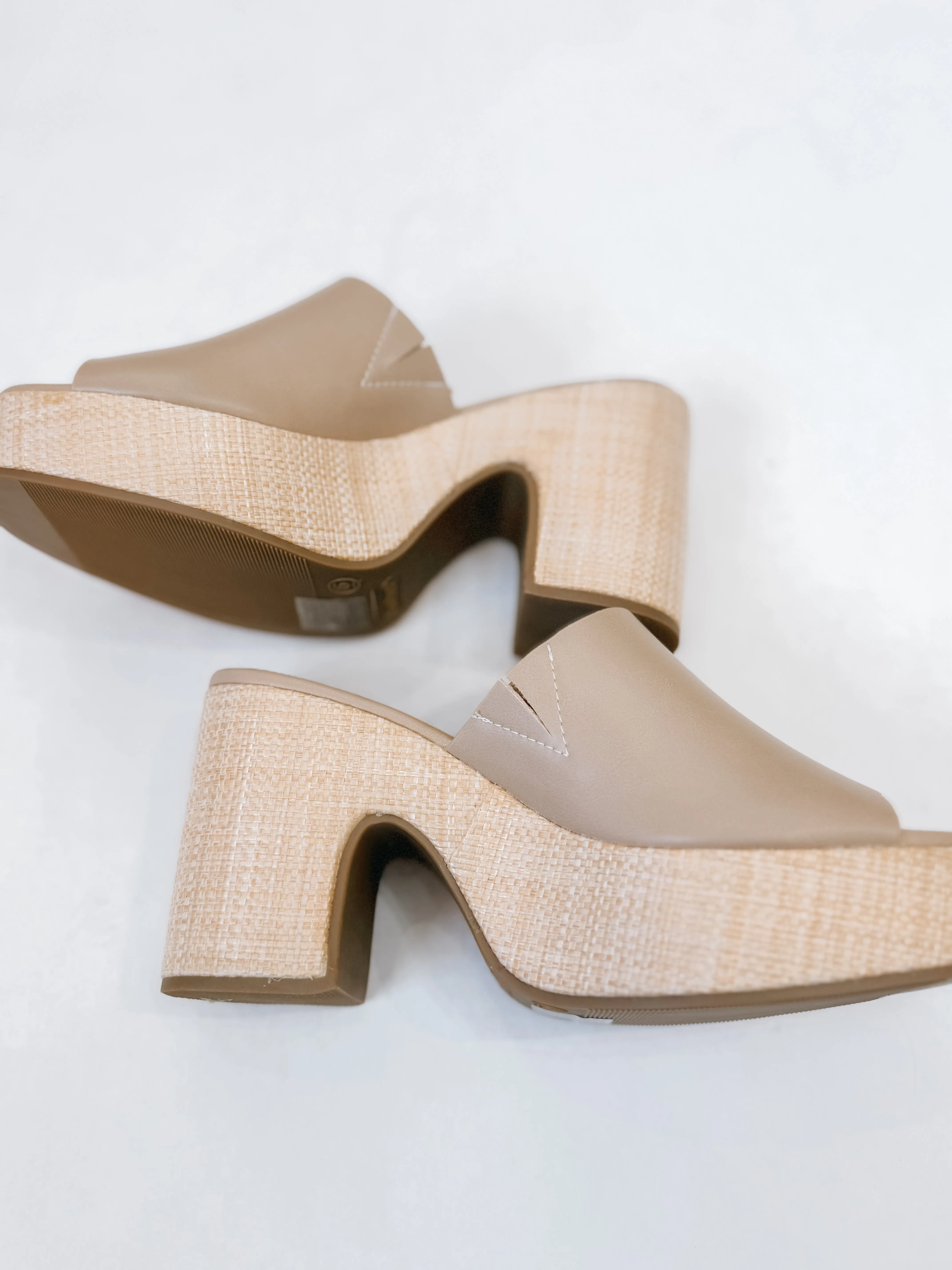 The Penelope Chunky Platform