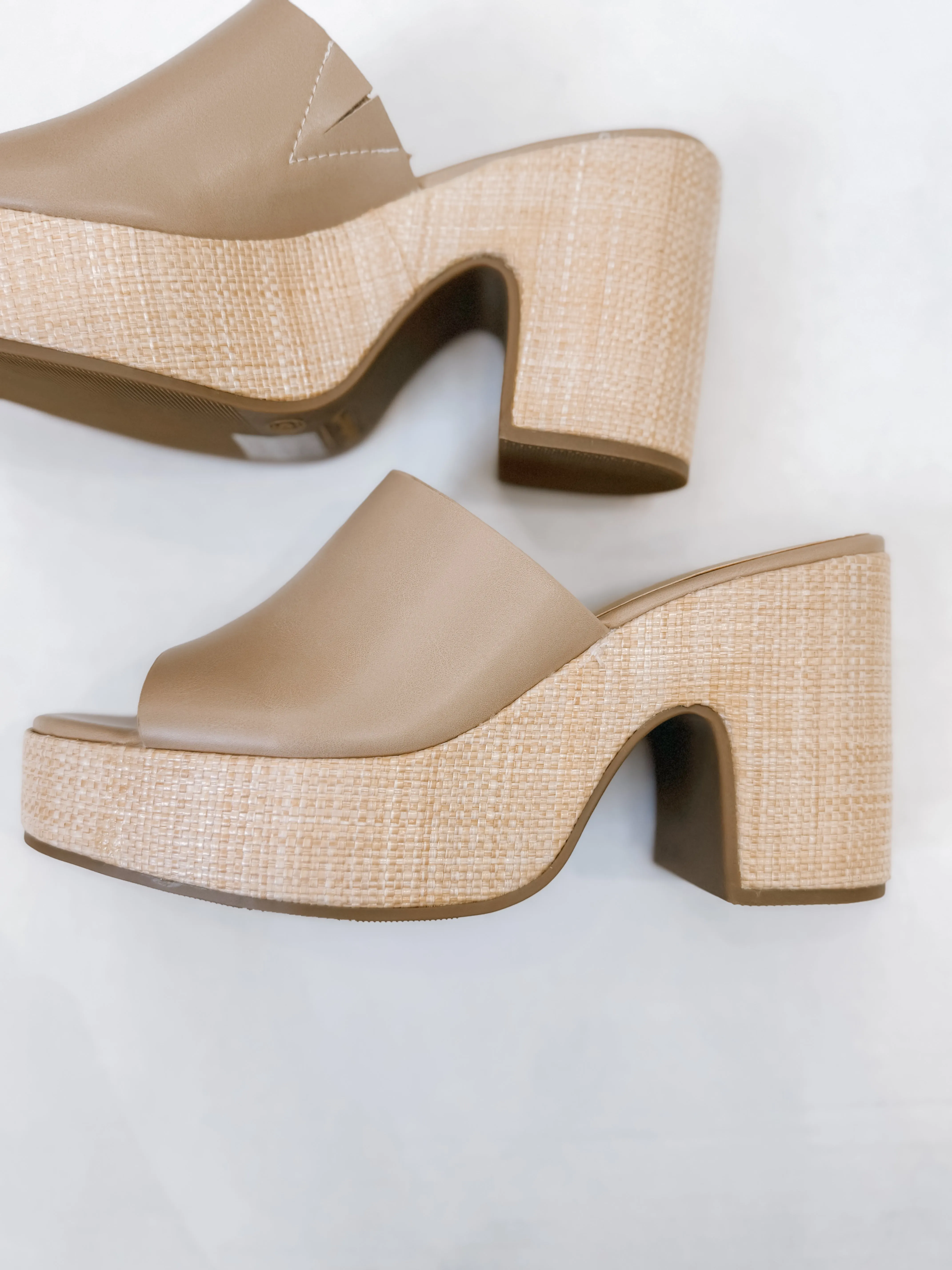 The Penelope Chunky Platform