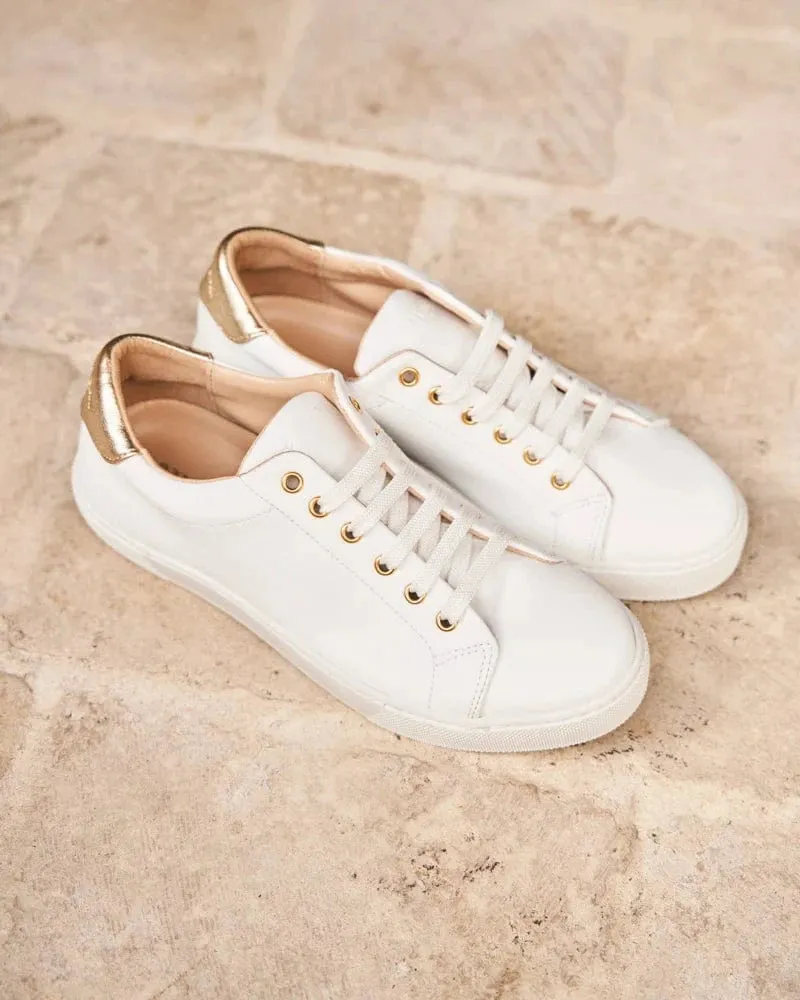 Virevolte Vegan Leather Sneakers | White & Gold