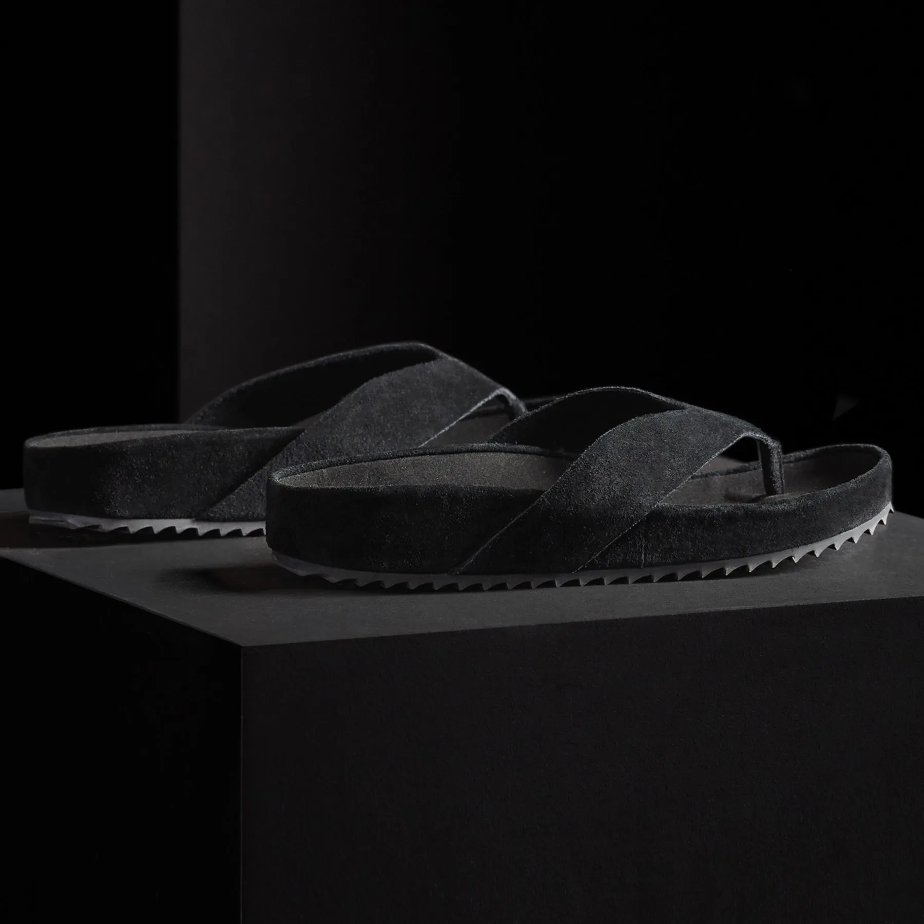Women's Suede Flip Flop - Black