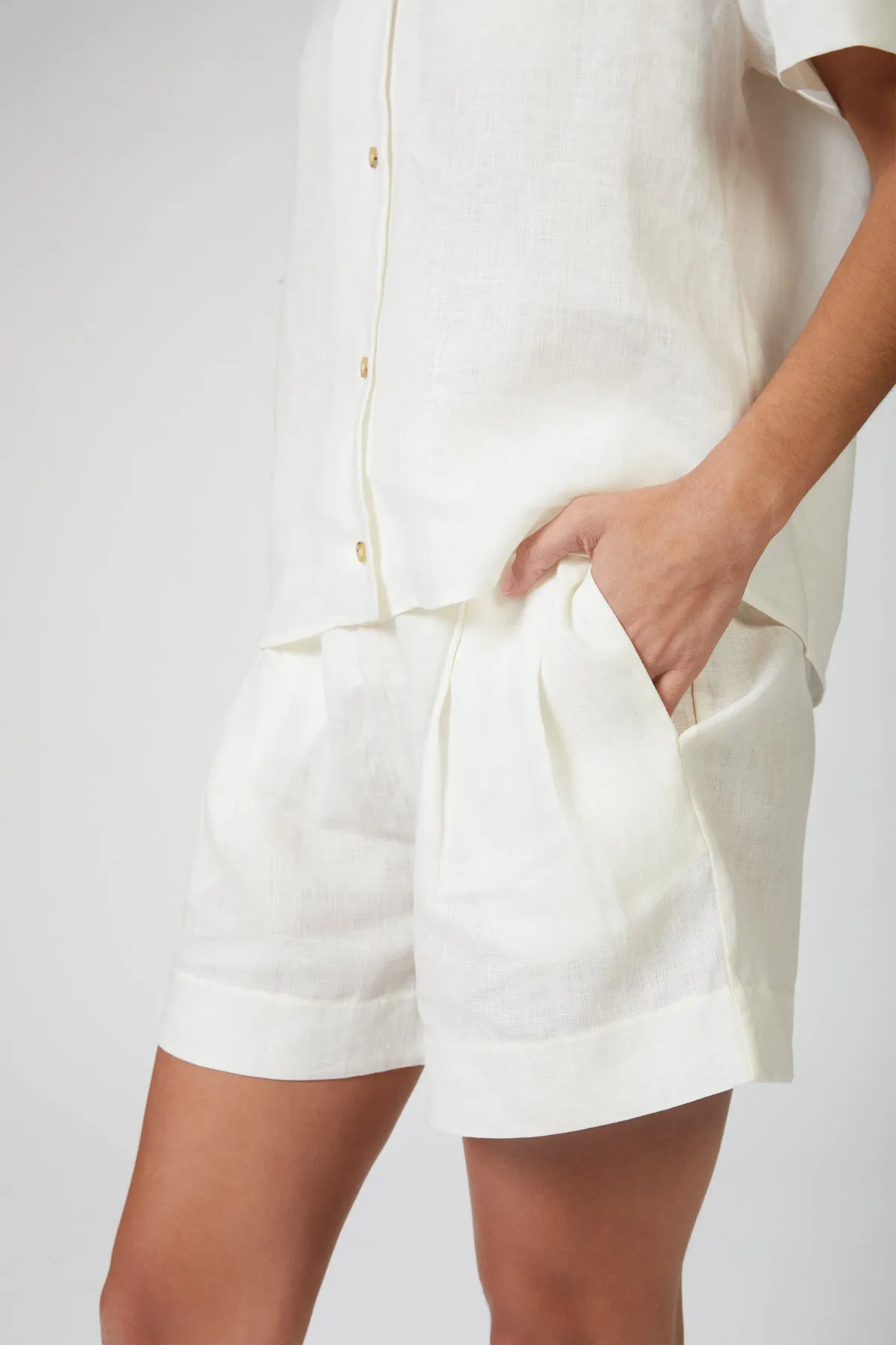 ZURICH ORGANIC LINEN SHORTS